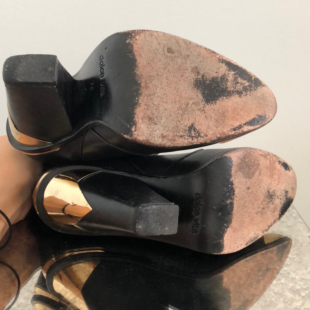 Dolce Vita Ankle Boot with gold metais detail - Picture 6 of 7